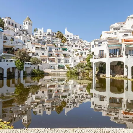 Capistrano Playa * נרחה